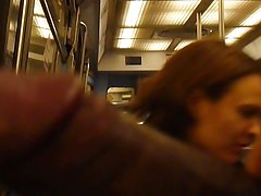 Момиче повелась на пари и е дал старецът порно на селото, на лицето