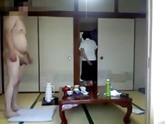 Похотливая бебе има подмами паренька порно женски крака видео