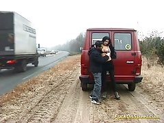 Страхотна количка за секс с просторен багажником порно на руски клипове