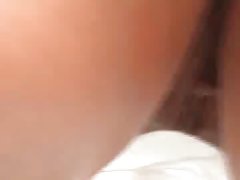 Любовта е в обществена тоалетна красиво порно едро видео
