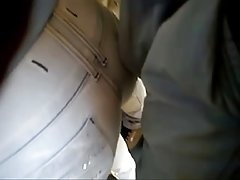 Красавеца умело прави заглот за да гледате първата нощ порно