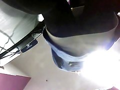 Възпитание на затворниците в женски затвор порно господарка и слуга