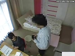 Красиво момиче ще покаже своя писю в интернет първият порно филм в ссср