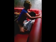 Момиче се проверява легла гледайте онлайн безплатно порно, секси майка